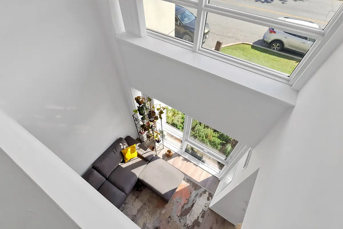 TH114-12 Woodstream, Looking down to living room from second storey