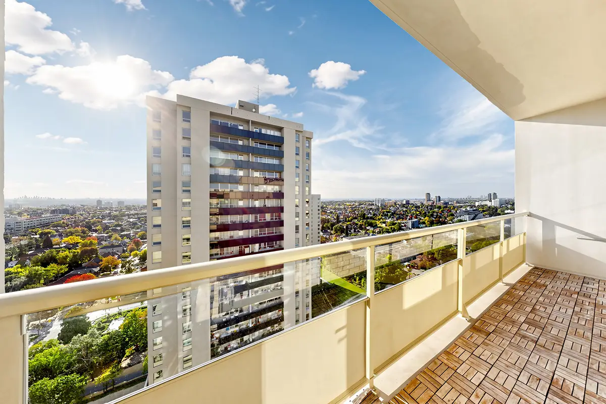 2301-360 Ridelle Ave, Large outdoor balcony